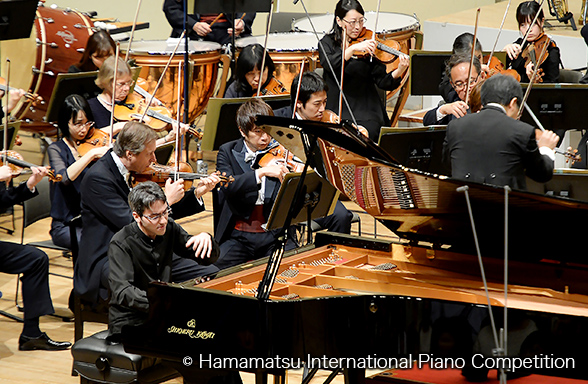 KAWAI pianos are used in world-famous competitions.