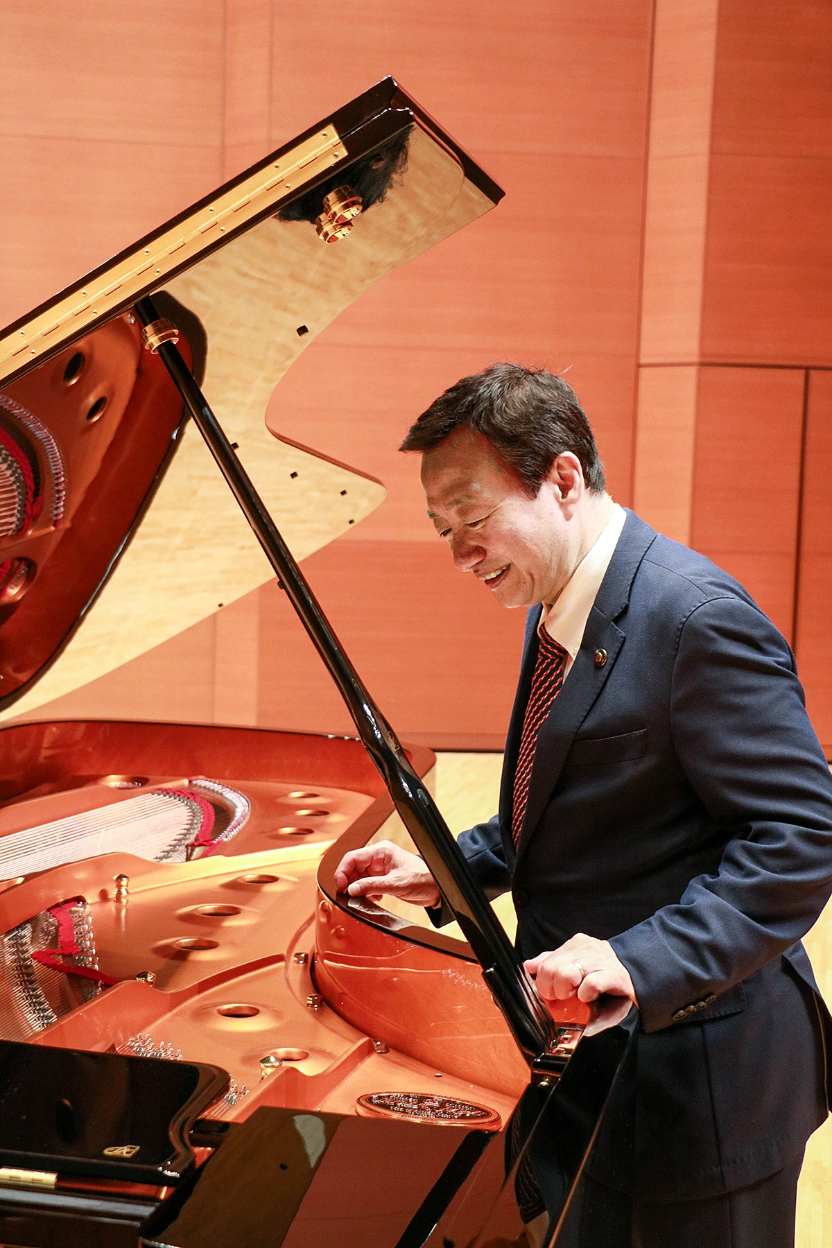 高松市大西市長とカワイSK-EX