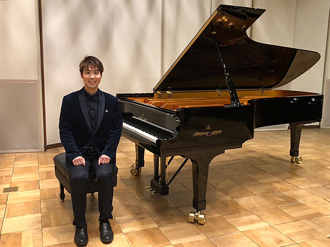 西本裕矢さんとカワイSK-EX