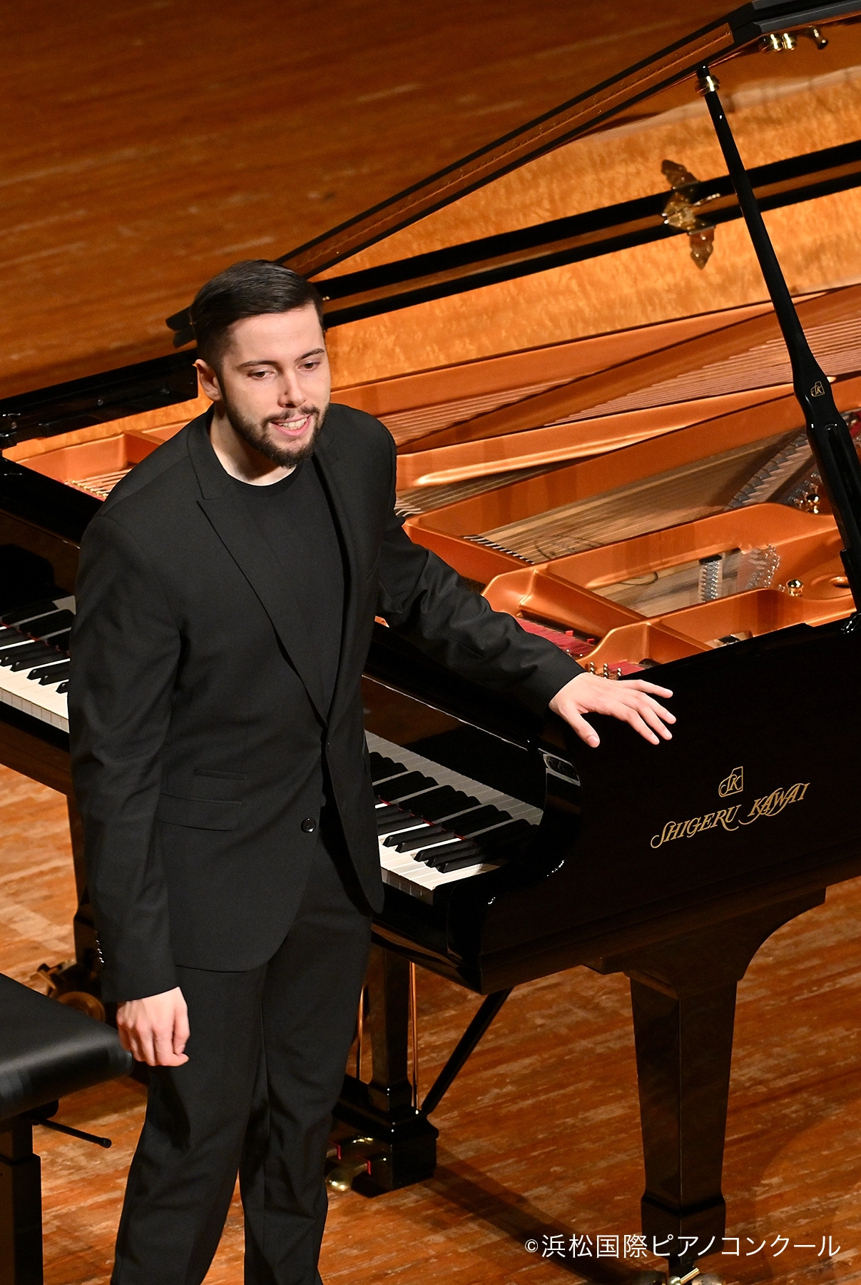 ロバート・ビリーさん：第6位と日本人作品最優秀演奏賞を受賞