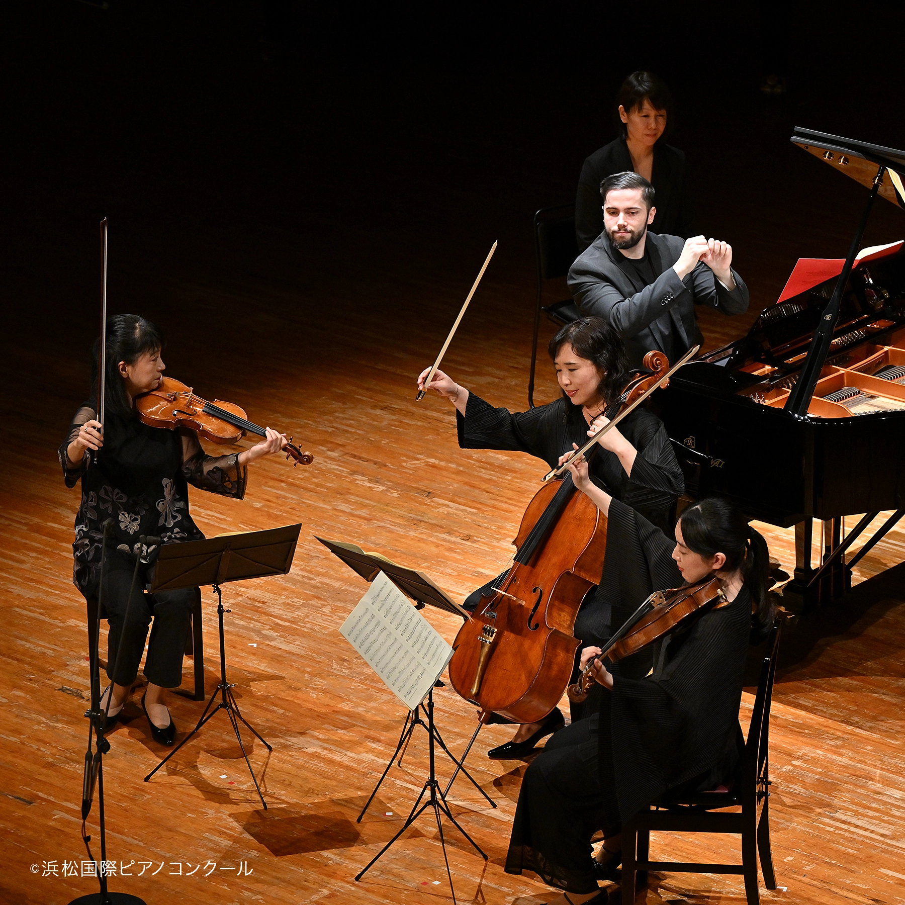第3次予選で演奏するロバート・ビリーさん